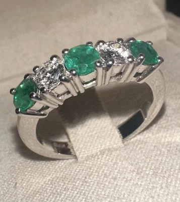 Anillo Compromiso de Oro Blanco 18kt. Ovp Ca con Diamante Y Esmeraldas Naturales - Imagen 1 de 4