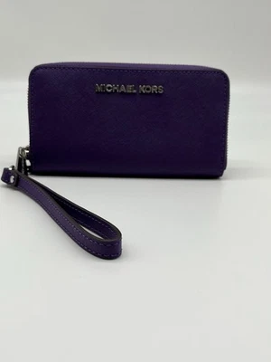 Michael Kors фиолетовый бумажник кошелек с ремешком отличном состоянии  - Изображение 1 из 4