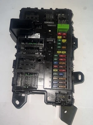 FORD F150 JUNCTION FUSE BOX RELAY FL3T-15604CJ FL3T15604CJ  - Image 1 of 2