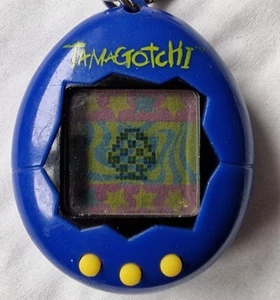 ©1997 BANDAI Original TAMAGOTCHI 1. Gen blau/schwarz Virtual Pet Retro Pixel Toy - Bild 1 von 3