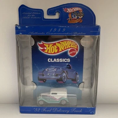 Camión de reparto Ford 1989 Hot Wheels 30 años 32 réplica conmemorativa Foto 1 de 4