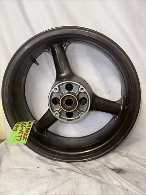 Rueda trasera Kawasaki Ninja ZX6R 2000-2003 Foto 1 de 4