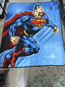 OLD 2 SIDED KIDS SUPERMAN THROW BLANKET NORTHWEST CO. 58 X 49" SUPER FRIENDS - Picture 1 of 4