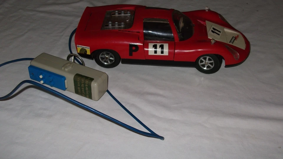 Modellauto Gama Porsche Carrera 10 , mit Kabellenkung , alt ! 33 cm groß , - Bild 1 von 4