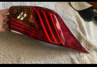 Luz trasera derecha 81550-53300 carcasa grieta Lexus IS250 IS300 IS350 2016-2020 OEM Foto 1 de 4