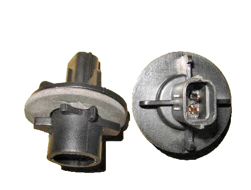 PAIR Land Rover Range Rover P38 single pole bulb holders XBP100180 - Image 1 of 1