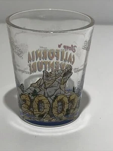 Vaso de chupito Disney's California Adventure Disneyland 2002 raro  - Imagen 1 de 2