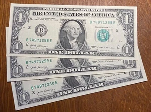 SÉRIE DE 3 BILLETS DE 1 DOLLAR USA SÉRIE 2017 (BILL 109) LES NUMÉROS SE SUIVENT - Picture 1 of 4