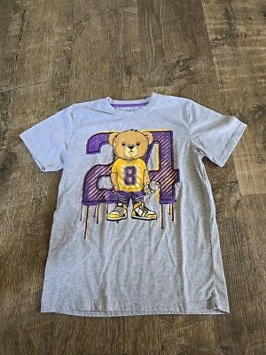 S10PE KOBE Bryant Bear 8 24 Lakers Negro Mamba Graffiti Camisa M Juventud 12-14 Foto 1 de 3