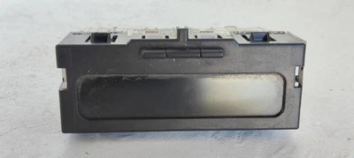 8200028364A bildschirm für NISSAN PRIMASTAR (X83) COMBI 9 PLAZAS 2002 146378 - Bild 1 von 4