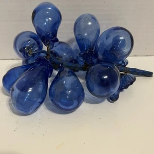 Vintage MCM mundgeblasene Glas Traube Cluster ~ mittel ~ 12 Trauben mit 2 Blättern blau - Bild 1 von 7