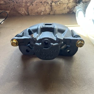SELL Front Right Disc Brake Caliper with Bracket 19-B2091 45018S84A00RM for /EIG - Picture 1 of 3