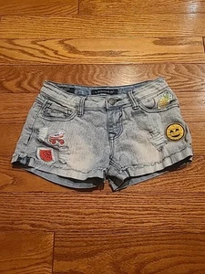 Vigoss The Jagger shorts girls sz 8 waist Skate Smiley W/Melon. - Picture 1 of 10