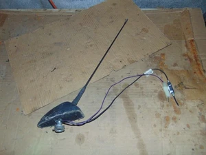 10-18 Mercedes FREIGHTLINER Sprinter 2500 Roof Mounted Antenna - Picture 1 of 2