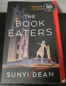 Die Bücherfresser von Sunyi Dean - Bild 1 von 2