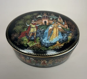 Vtg USSR 1989 Legend of Tsar Saltan Russian Folk Tale Porcelain Trinket Box - Picture 1 of 9
