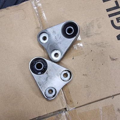 Suzuki Bandit 1200s Front Engine Mounts - Image 1 of 2