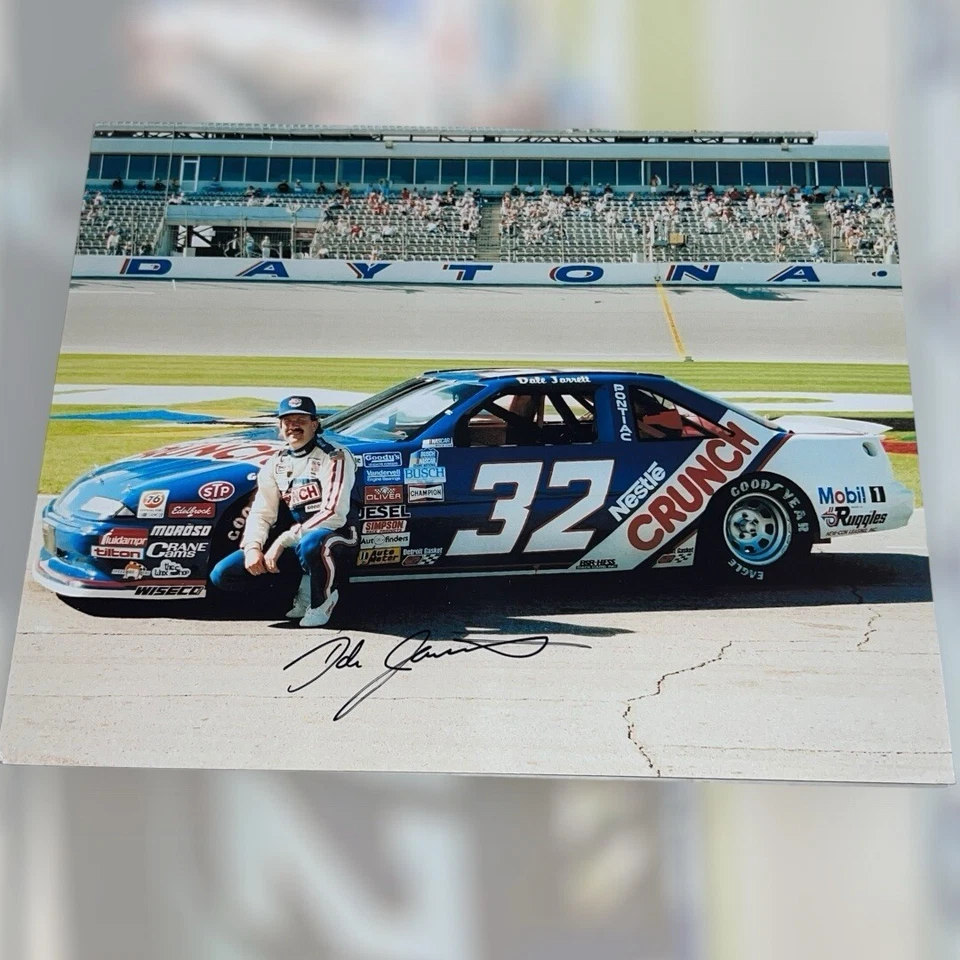 Dale Jarrett VINTAGE NASCAR HOFer signed photo 8x10 NESTLE CRUNCH 1989 DAYTONA - Image 1 of 1