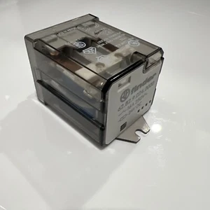 1 Stück, Relais: elektromagnetisch 62,82.9.024.0000/E2UK - Bild 1 von 3