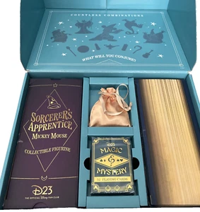 Disney D23 Gold Member 2024 Geschenkbox Magic & Mystery Mickey & Genie Figuren - Bild 1 von 9