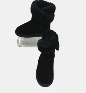 New Lamo Black Suede Boots Girls Size 2 US Faux Fur Cuff Cold Weather  - Picture 1 of 12