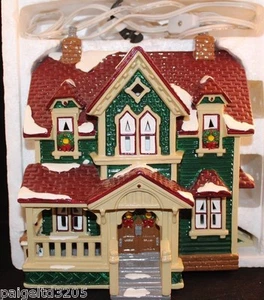 Department  56 The Original Snow Village "Hartford House" #5426-7 - Picture 1 of 2