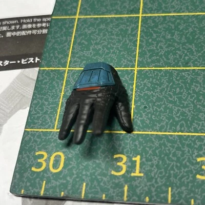 Hot Toys 1/6 12” Star Wars Koska Reeves Mandalorian alternativo abierto mano derecha Foto 1 de 3