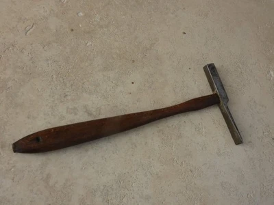 Petit marteau d'horloger bijoutier , outil ancien - Photo 1/4