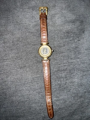 Fendi 320L Swiss Quartz Watch – Original Strap & Buckle – Untested/Needs Battery - image 1 of 4