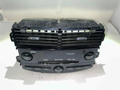 2004-2005 Toyota Sienna AC Heater Climate Control Module W Vents OEM 84010-08040 - Image 1 of 4
