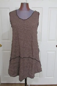 NOBLU WHOLLY PUCKER TAUPE/NEGRO SIN MANGAS SIN MANGAS/TÚNICA/TOP TALLA M NUEVO CON ETIQUETAS - Imagen 1 de 5