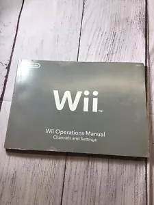 Manual de Operaciones Wii Canales y Ajustes Nintendo OEM Buen Estado - Imagen 1 de 8