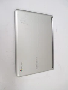 Samsung Chromebook XE303C12 16GB SSD 2GB RAM 1.7GHz NO OS *No Battery* - Picture 1 of 7