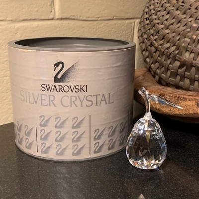 施华洛世奇银色水晶 3 1/2 英寸梨雕像 162885 奥地利带盒 - 原始 — 第 1/4 张图片