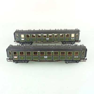 2x Trix 23763 H0 Schnellzugwagen 3. Kl. K.Bay.Sts.B. gesupert top ohne OVP - Bild 1 von 4
