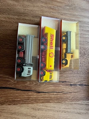 3 LKWs Roskopf 1:87, Neu OVP, 2x Kipper und 1x Tanklaster Shell - Bild 1 von 4