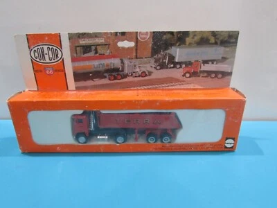 HO Scale Con-Cor Tractor + Dumper Terra Short  Trailer Lot#1761 - Image 1 of 4