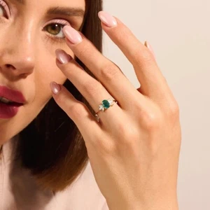 Green Emerald Statement Ring Sterling Silver Lab Created Gemstone Women Ring - Picture 1 of 5