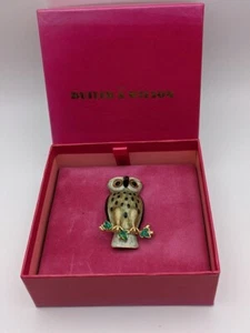 BUTLER & WILSON - Spilla gufo smaltato pezzo libro firmato - regalo di laurea perfetto! - Foto 1 di 11