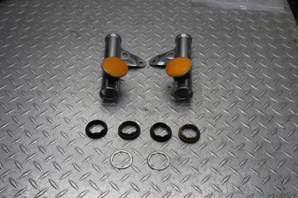 Honda XL100 1974 cubiertas delanteras izquierda derecha Foto 1 de 4