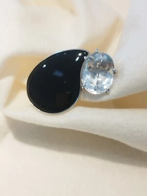 Anello PEZZO UNICO  in argento 925 rodiato con onice e cristallo di rocca - Immagine 1 di 4