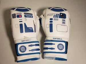 Star Wars R2-D2 Sanabul Classic 12 OZ Boxing Gloves Brand New RARE - Picture 1 of 9