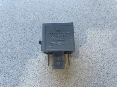 Mercedes-Benz ML320 1998-2003 ~ relé multiusos ~ A0025422619 ~ pieza OEM Foto 1 de 3