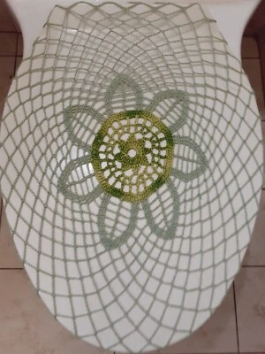 HANDMADE CROCHET TOILET COVER IN GREEN - Image 1 of 3