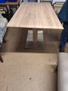 Brown dinner table - Picture 1 of 3