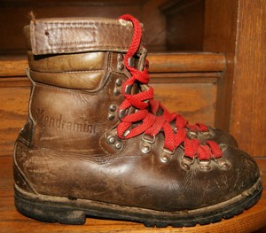 Mens Vintage Mountaineering Boots for 
