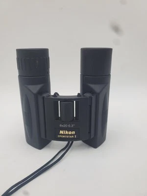 Nikon 8x20 6.3⁰ SportStar II Binoculars Great Condition. - Image 1 of 4