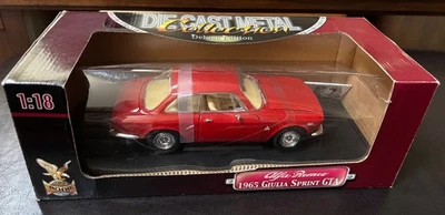 Road Signature 1965 Alfa Romeo Giulia Sprint GTA Red 1:18 #92348 Deluxe Edition - Image 1 of 4