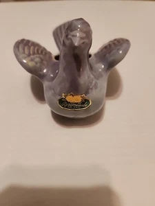 Excellent Rosemeade Lilac Dove Planter With Outstretched Wings! - Picture 1 of 5