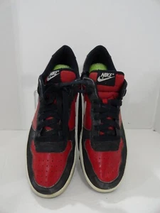 Nike Big Low Dunk Size 11 Varsity Red- White- Black Tennis Shoes - Picture 1 of 21